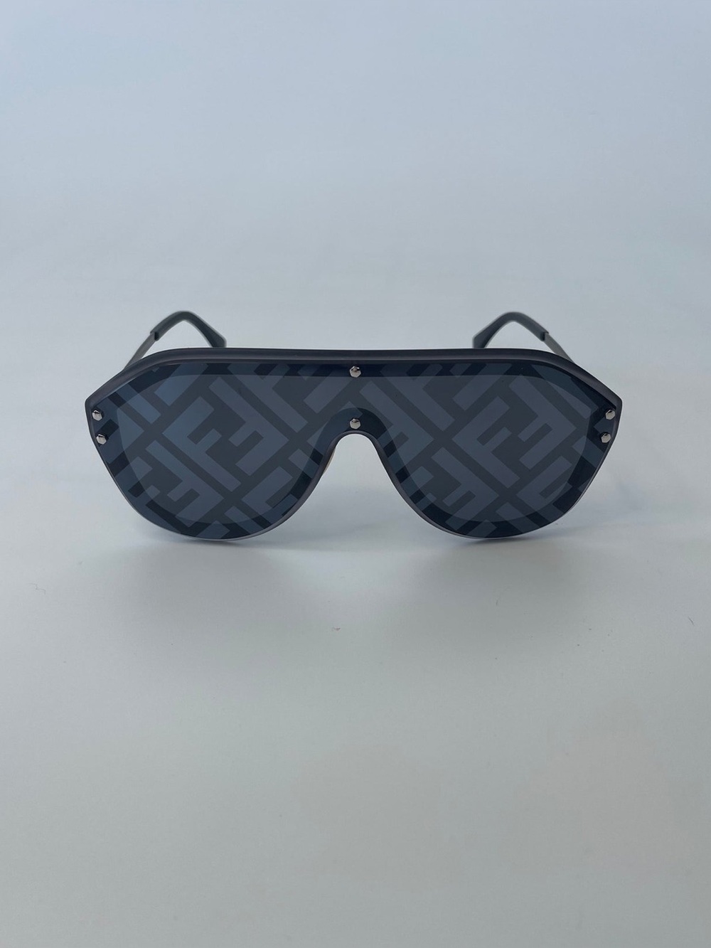 FENDI | ZUCCA FF LOGO SHIELDS | BLACK